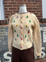 Super Cute Sweater w/Embroidered Designs