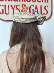 Cute Early 50’s Vintage Hat with a Side Pouf