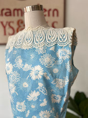 1960’s/70’s Blue& White Daisy Print Shift Dress