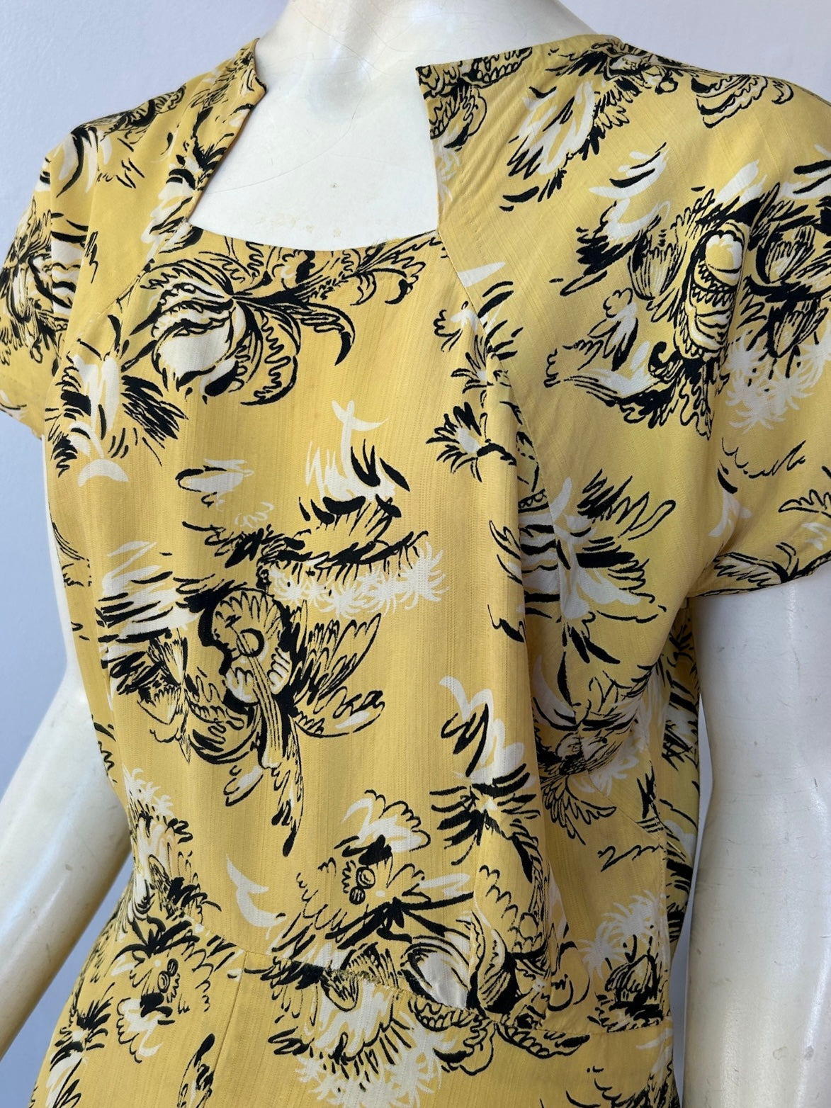 Yellow & Black Print 40’s Dress