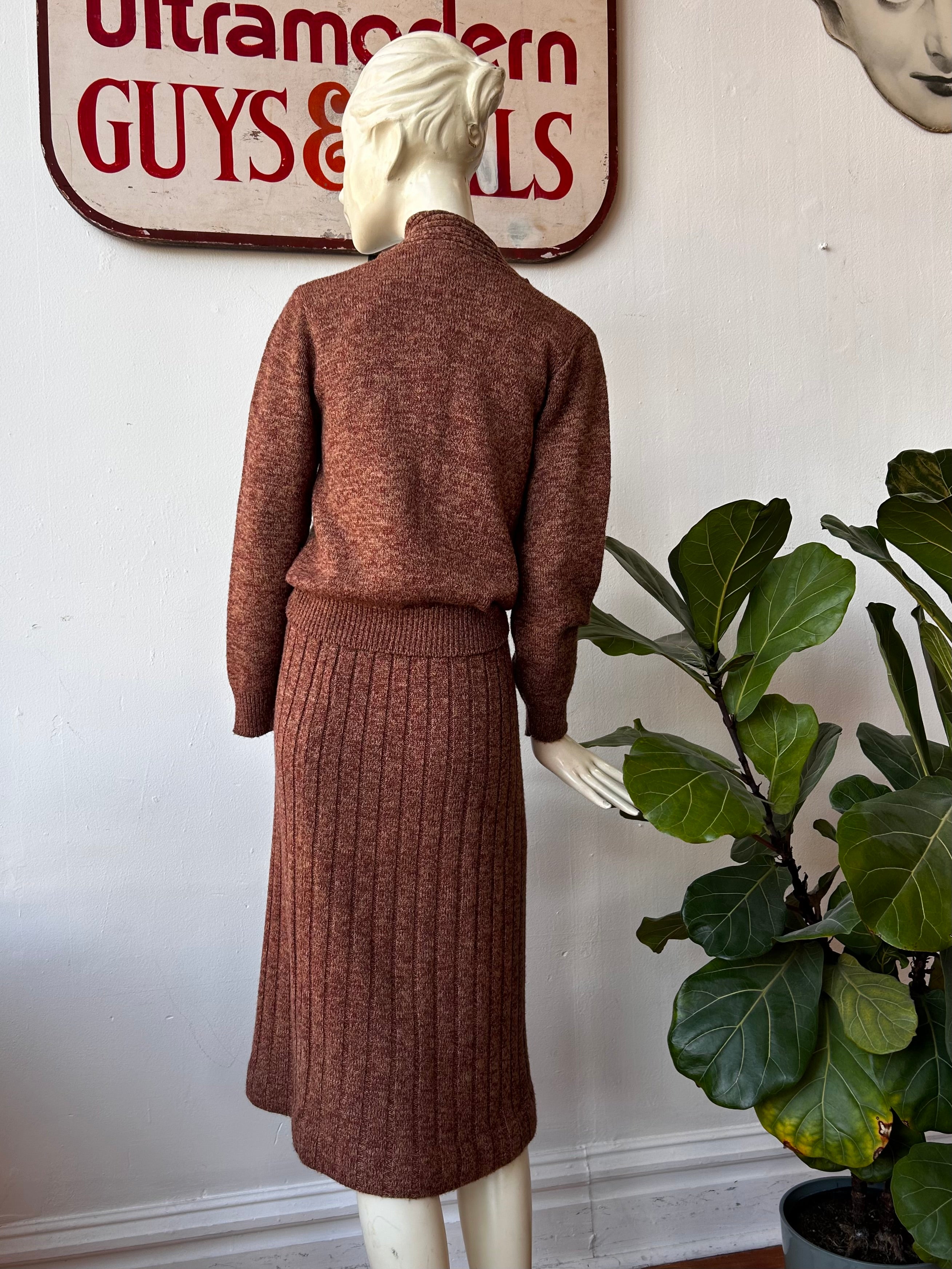 1970’s Marled Brown Sweater Set