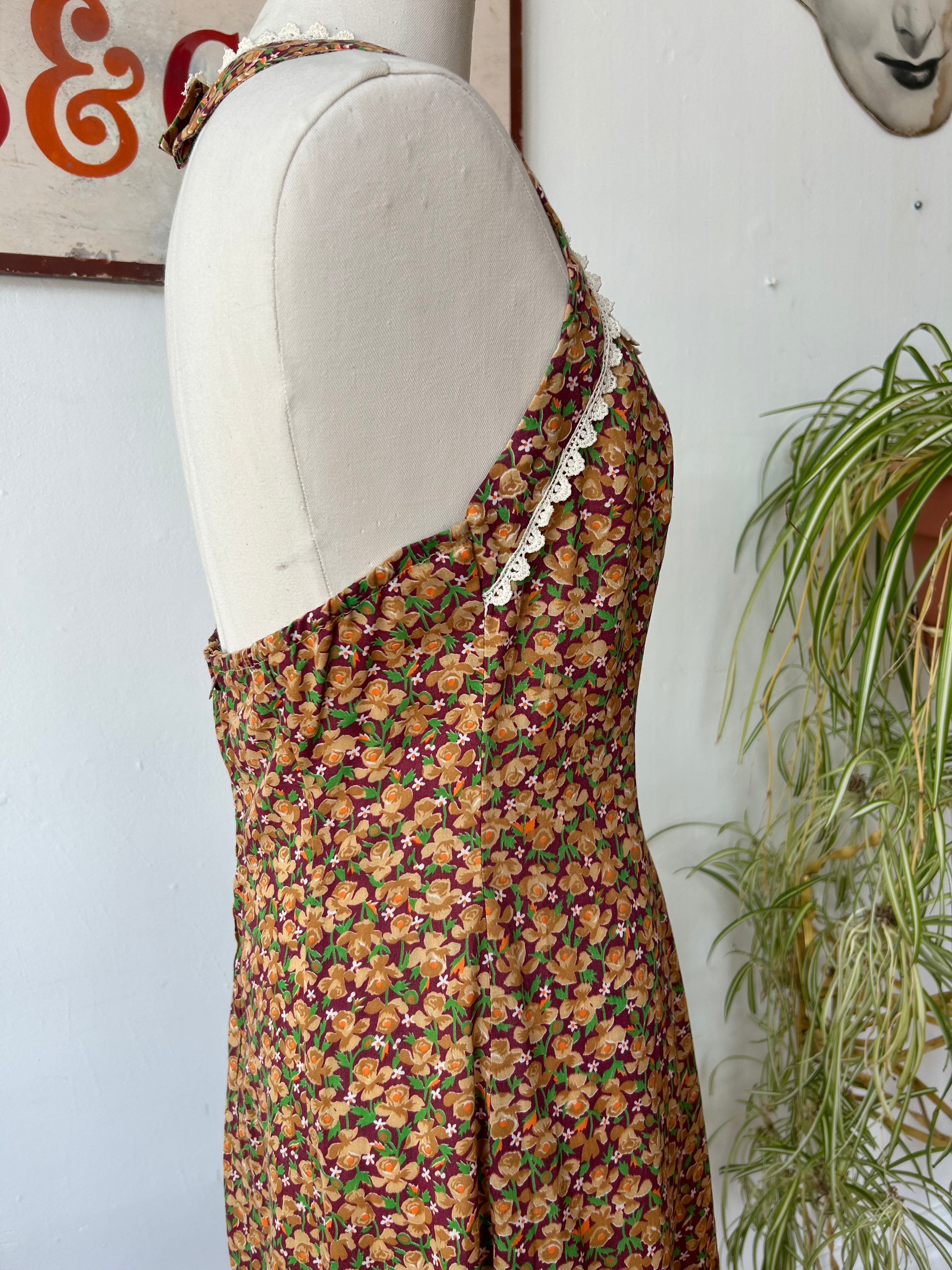 Sweet floral print halter dress