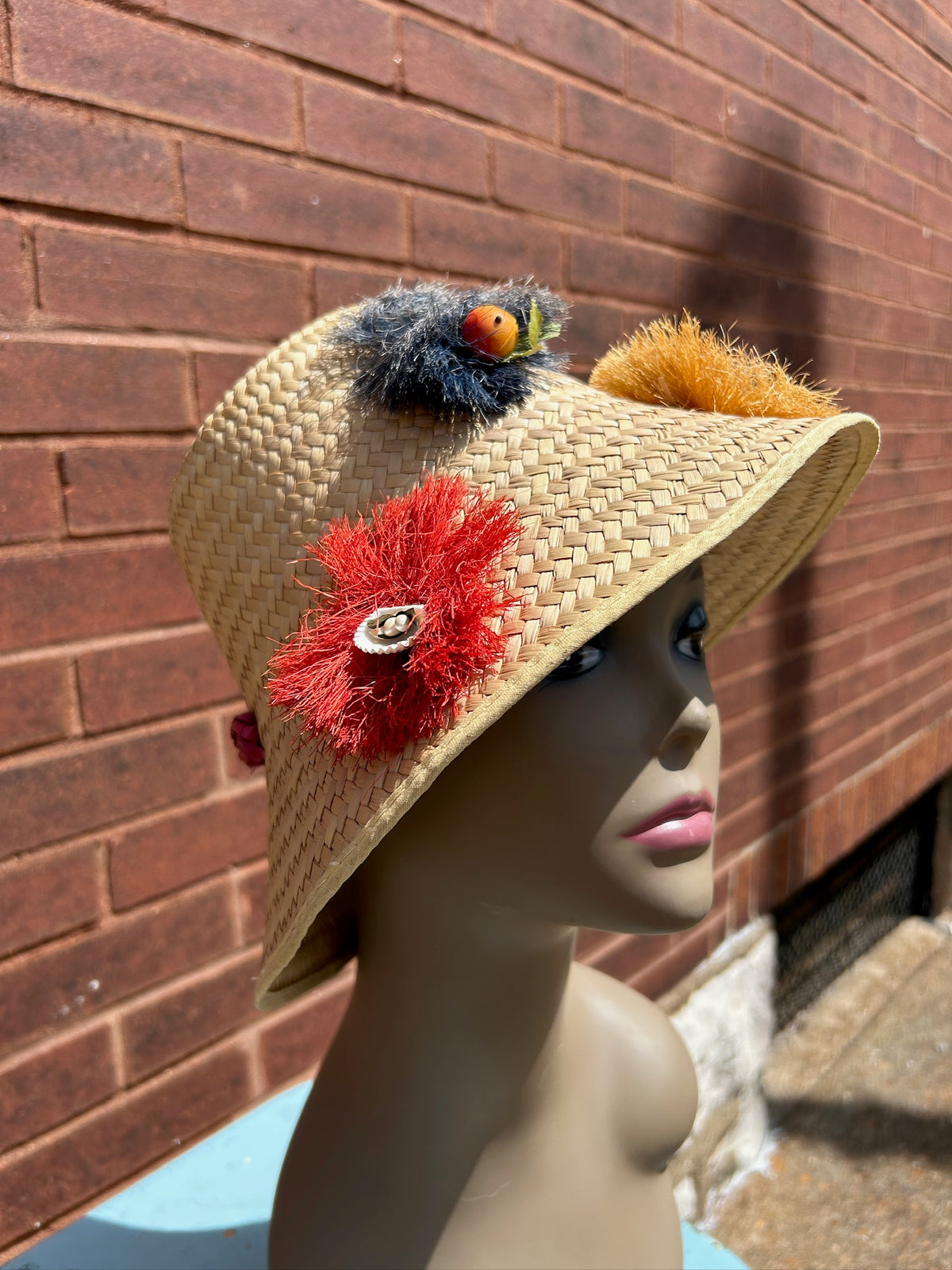 1950’s Straw Hat w/Raffia Accents