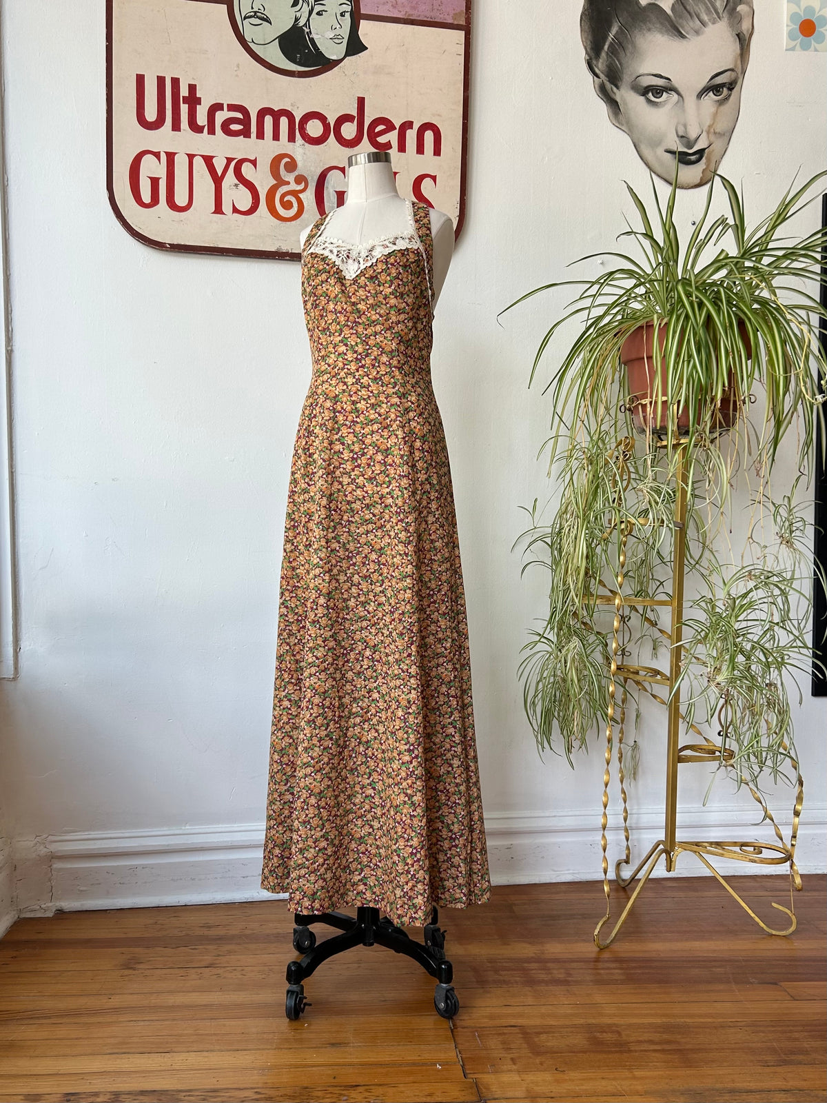 Sweet floral print halter dress