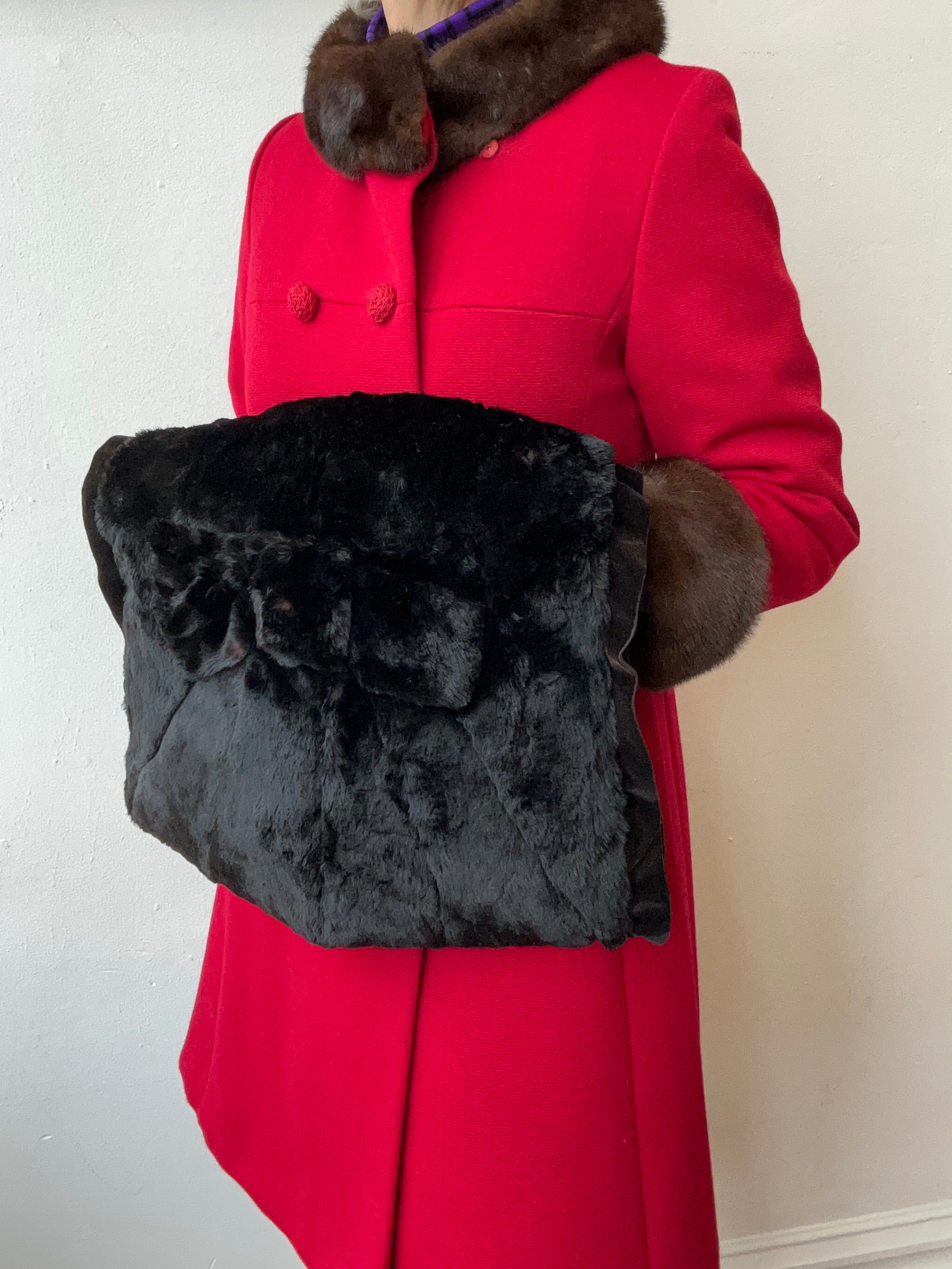 1940’s Black Fur Muff w/Large Bow Accent