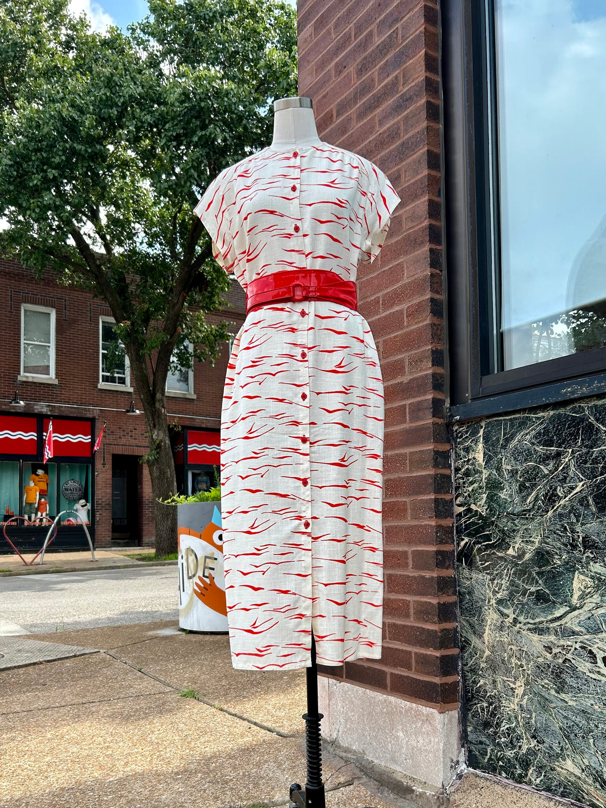 Red & White Linen Shirtdress w/Red Patent Belt