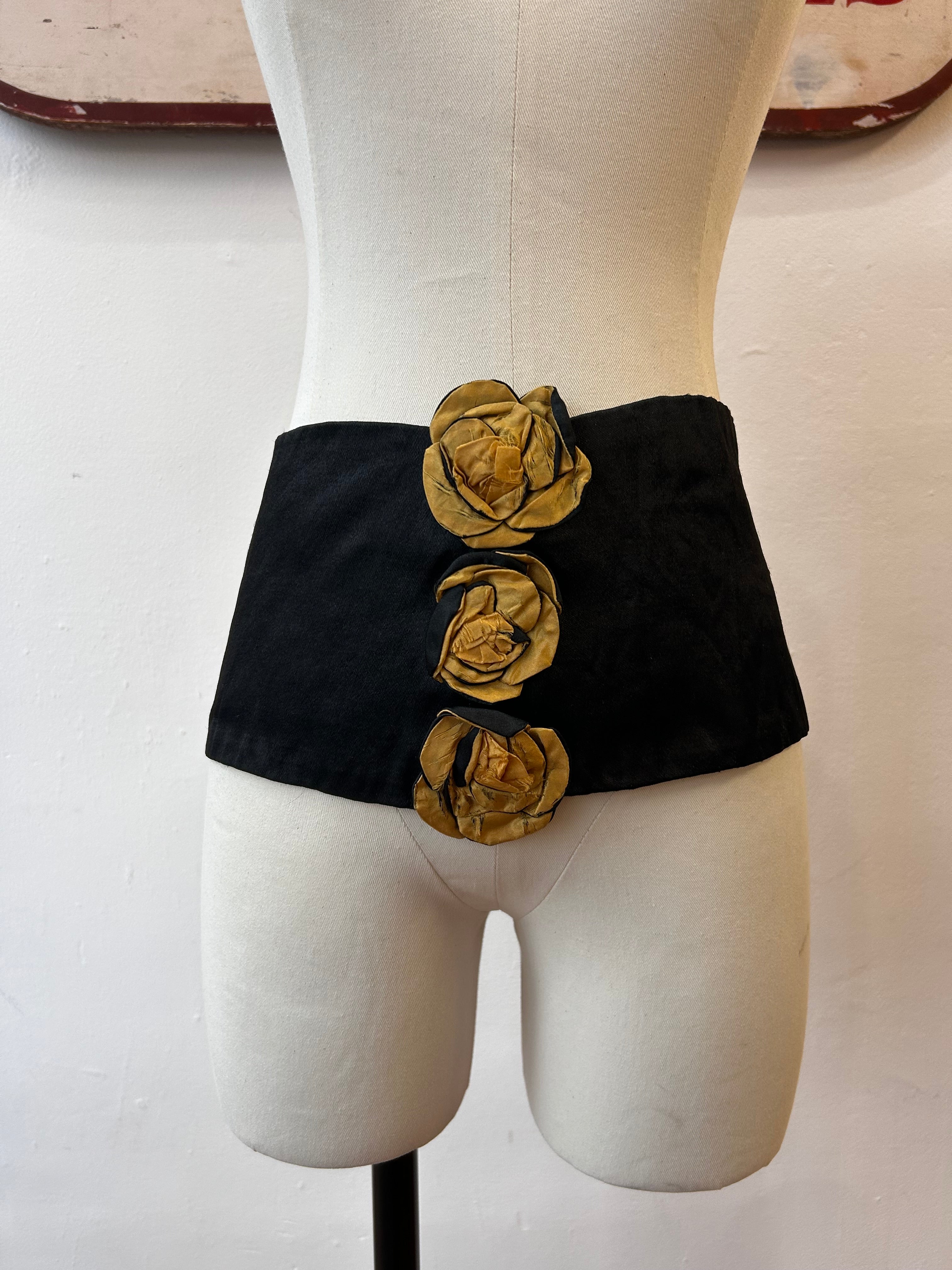 Black Sash w/Gold & Black Rosettes