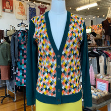 Load image into Gallery viewer, Green Argyle Print Cardigan
