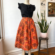 Load image into Gallery viewer, Seashell Novelty Print Skirt
